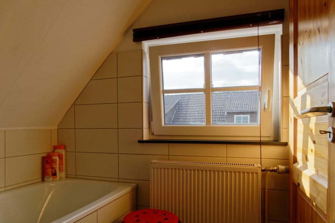 Haus Tintenklex Eschershausen Buitenkant foto